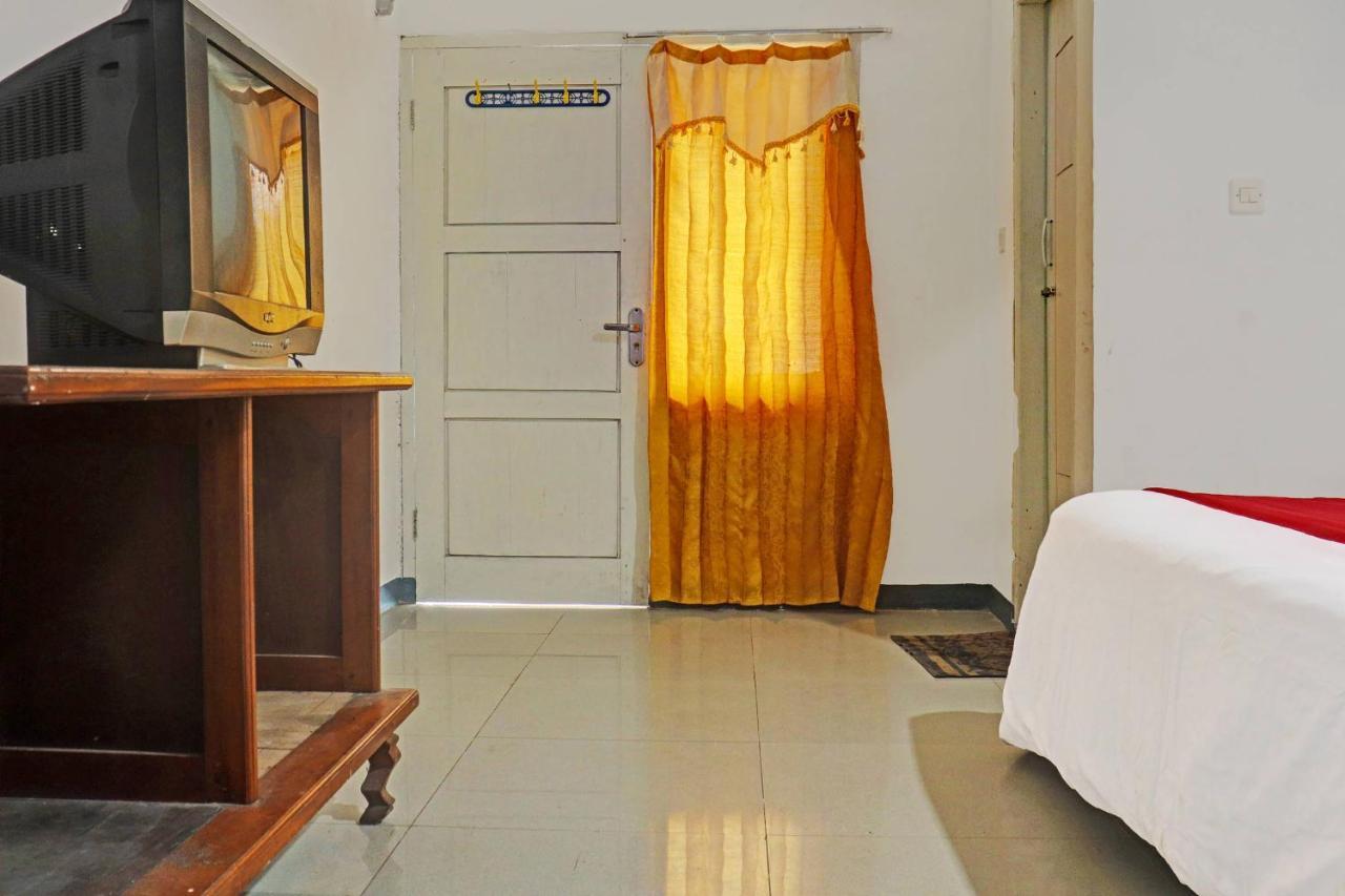 Oyo 90483 Homestay Permata Syariah Bangko Exterior foto
